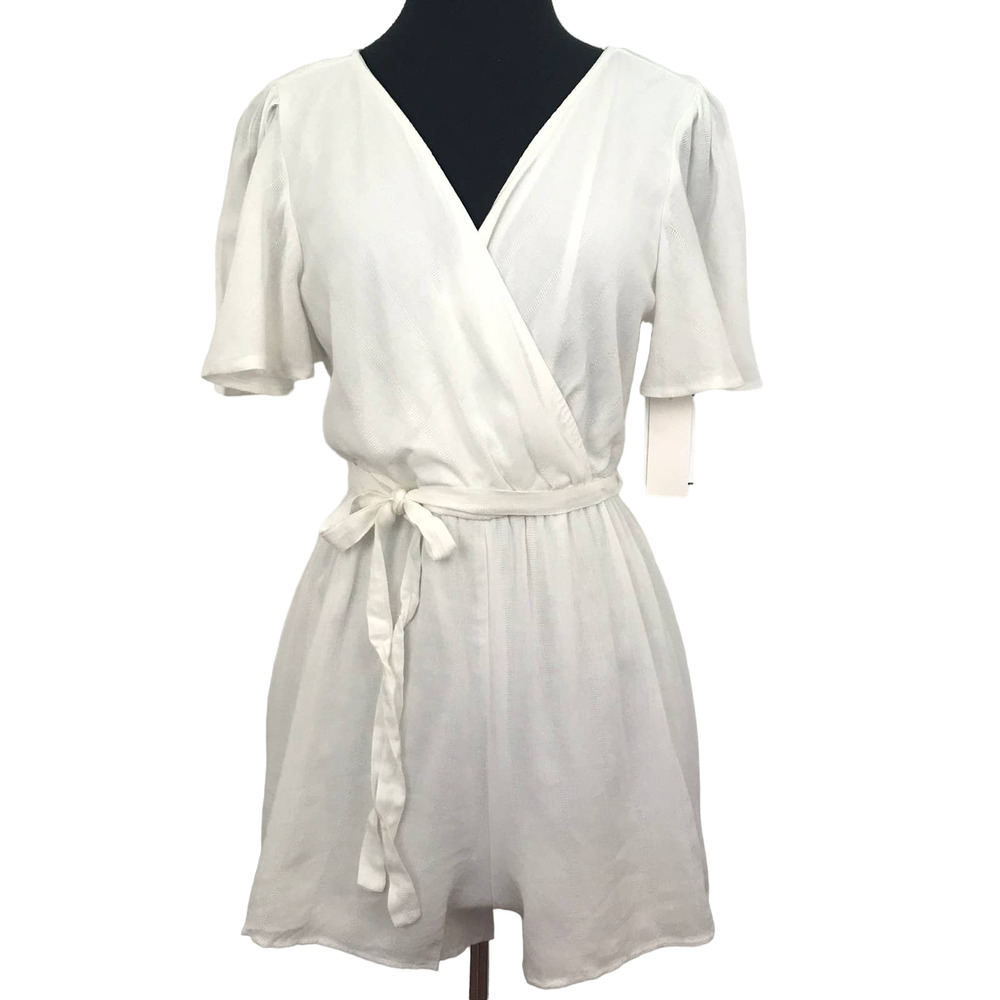 NWT ROW A White Belted Romper Size Medium Summer Romper